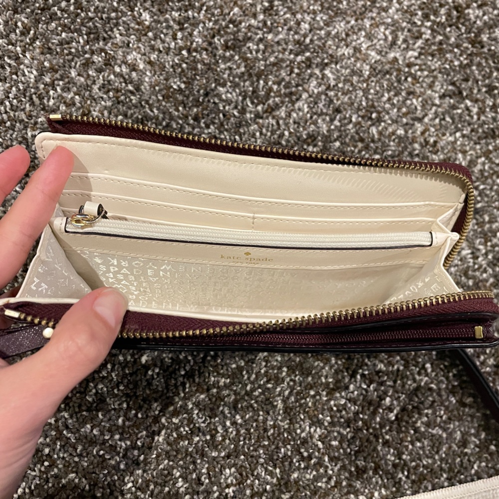 Kate Spade // wristlet - Picture 2 of 3